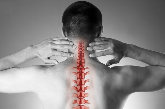 La discopatía degenerativa se presenta en uno o más discos de la columna vertebral 