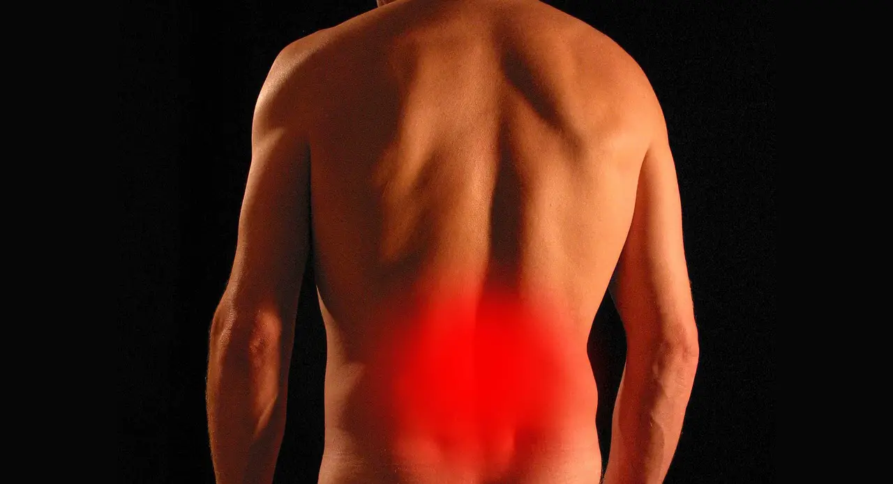 La hiperlordosis lumbar y el dolor de espalda