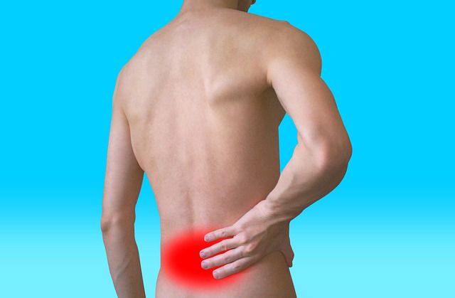 Causas y tratamiento de los pinchazos espalda